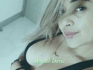 Alanah_Davis