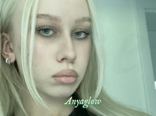 Anyaglow