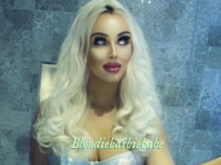 Blondiebarbiebabe