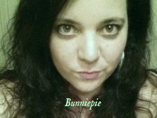Bunnie_pie