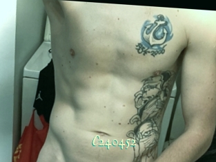 C240452