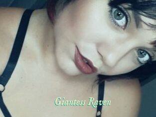 Giantess_Raven