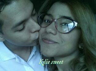 Kylie_sweet