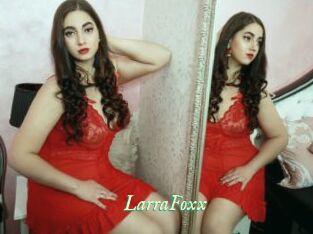 LarraFoxx