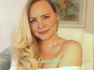 LauraSkyx