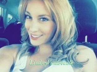 LindseyVundevaulk