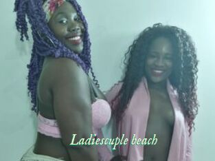 Ladiescuple_beach