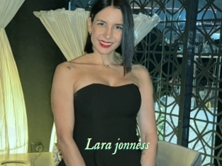 Lara_jonness