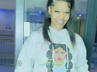Love_lucia