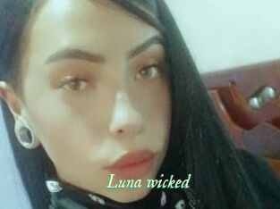 Luna_wicked