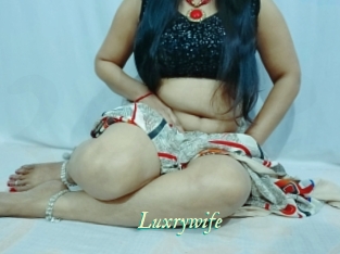 Luxrywife