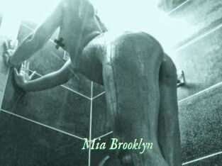 Mia_Brooklyn