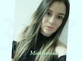 MiaaGarciaa