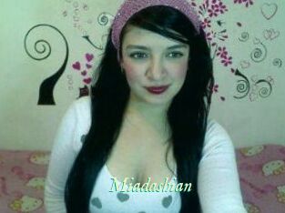 Miadashian 365 Erotiek