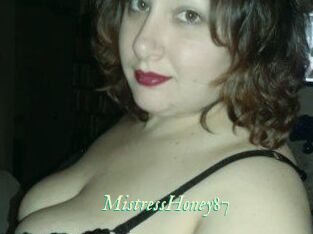 MistressHoney87