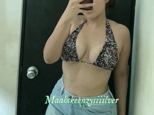 Maahckeenzysiiilver
