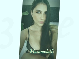 Macanadalii