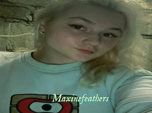 Maxinefeathers