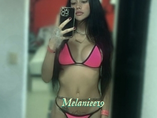Melaniee19