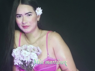 Mia_martiinez