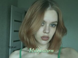 Mollyonstorm