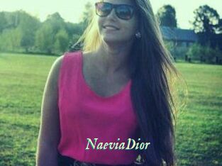 NaeviaDior