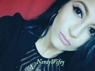 NerdyWifey