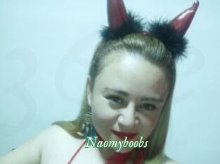 Naomyboobs