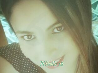 Nikolle_28