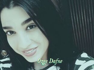Ozge_Dafne