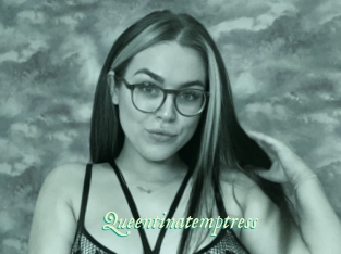 Queentinatemptress