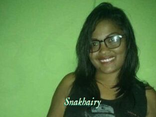 Snakhairy
