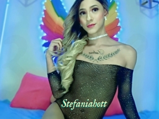 Stefaniahott