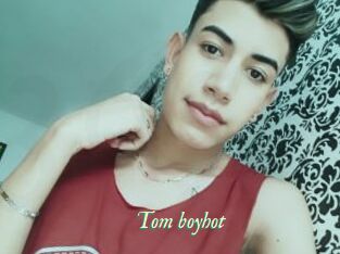 Tom_boyhot