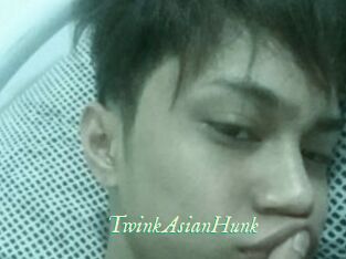 TwinkAsianHunk