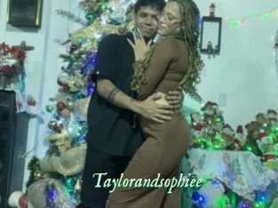 Taylorandsophiee