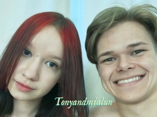 Tonyandmialun