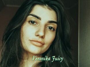 Veronika_Juicy