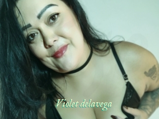 Violet_delavega