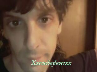 Xxemoboyloverxx