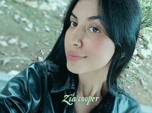 Zia_cooper